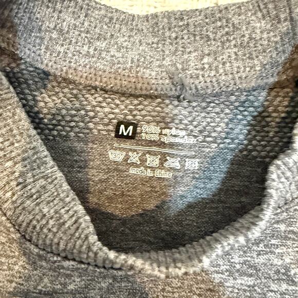 Gymshark medium Ombre seamless long sleeve athletic crop top TLS2 2891 - Picture 4 of 10